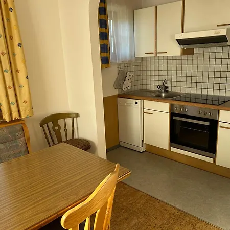 Lemberger - Biohof Stallfeld * 胡勒斯巴赫平