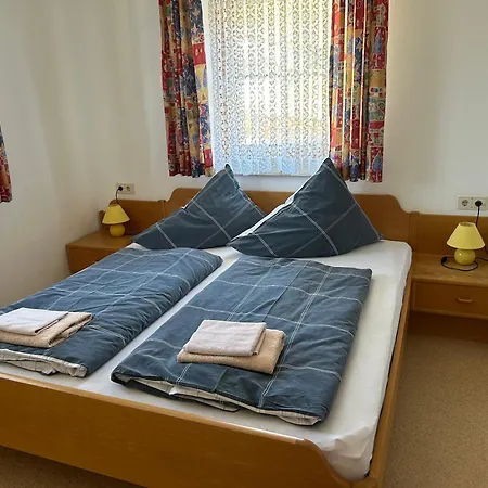 公寓 Lemberger - Biohof Stallfeld 胡勒斯巴赫平