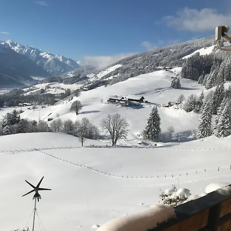 Lemberger - Biohof Stallfeld *