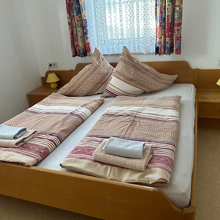 公寓 Lemberger - Biohof Stallfeld 胡勒斯巴赫平